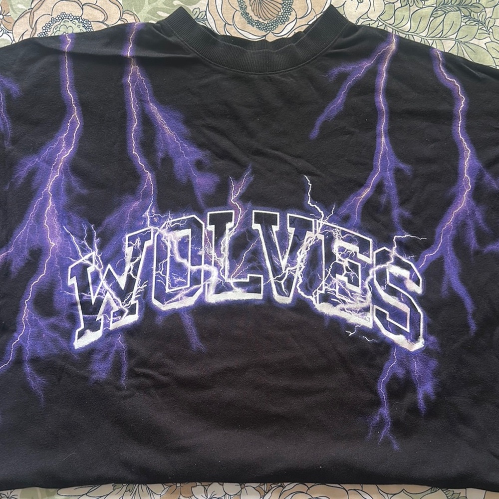 Darc Sport Wolves Graphic Tee